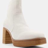 Cream heeled boot