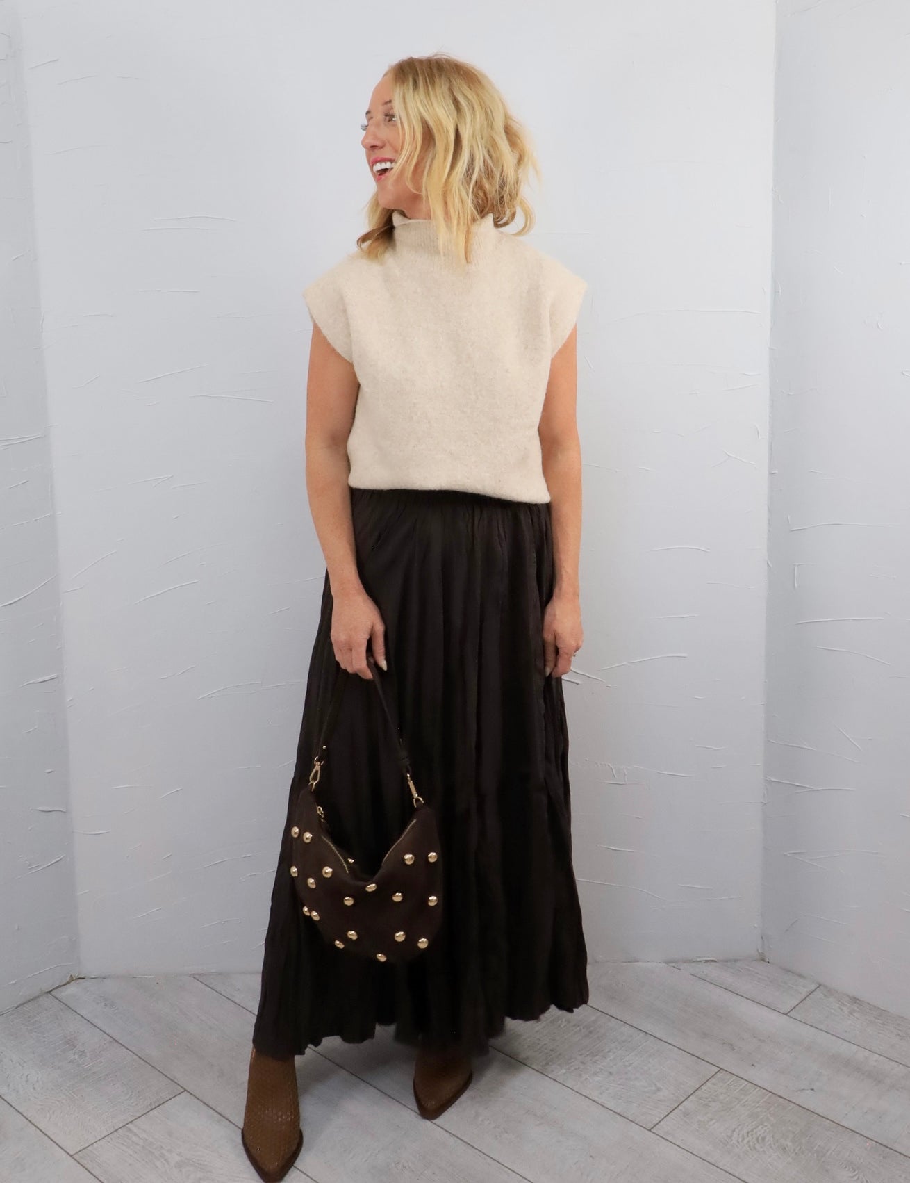Grey's Crinkled Skirt In Brown