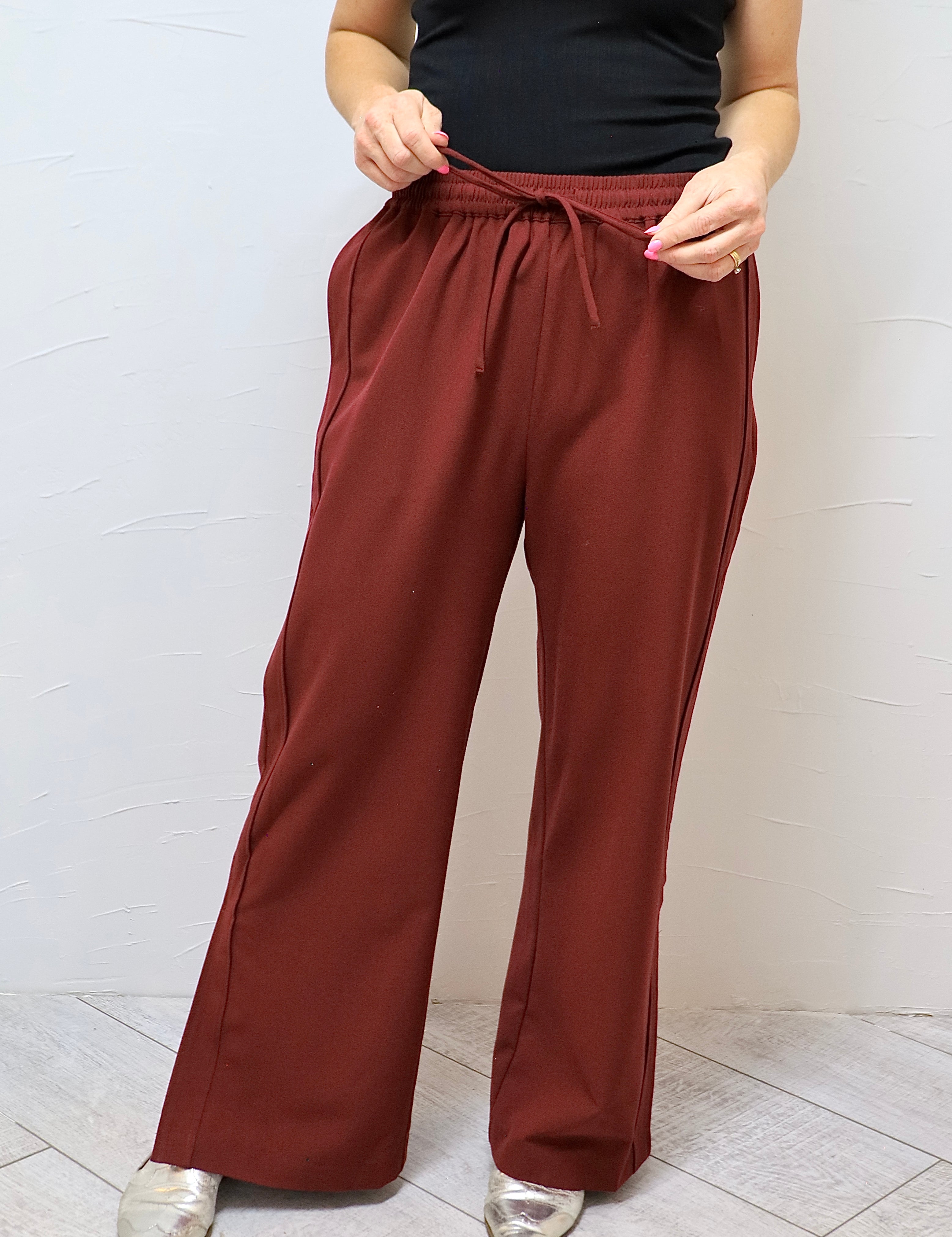 Seeing Red Woven Pant