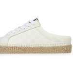 Cream checkered shoe