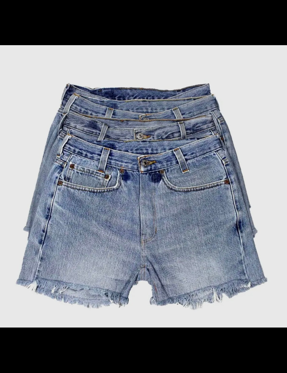 Ultra High Rise 90's Vintage Levi's