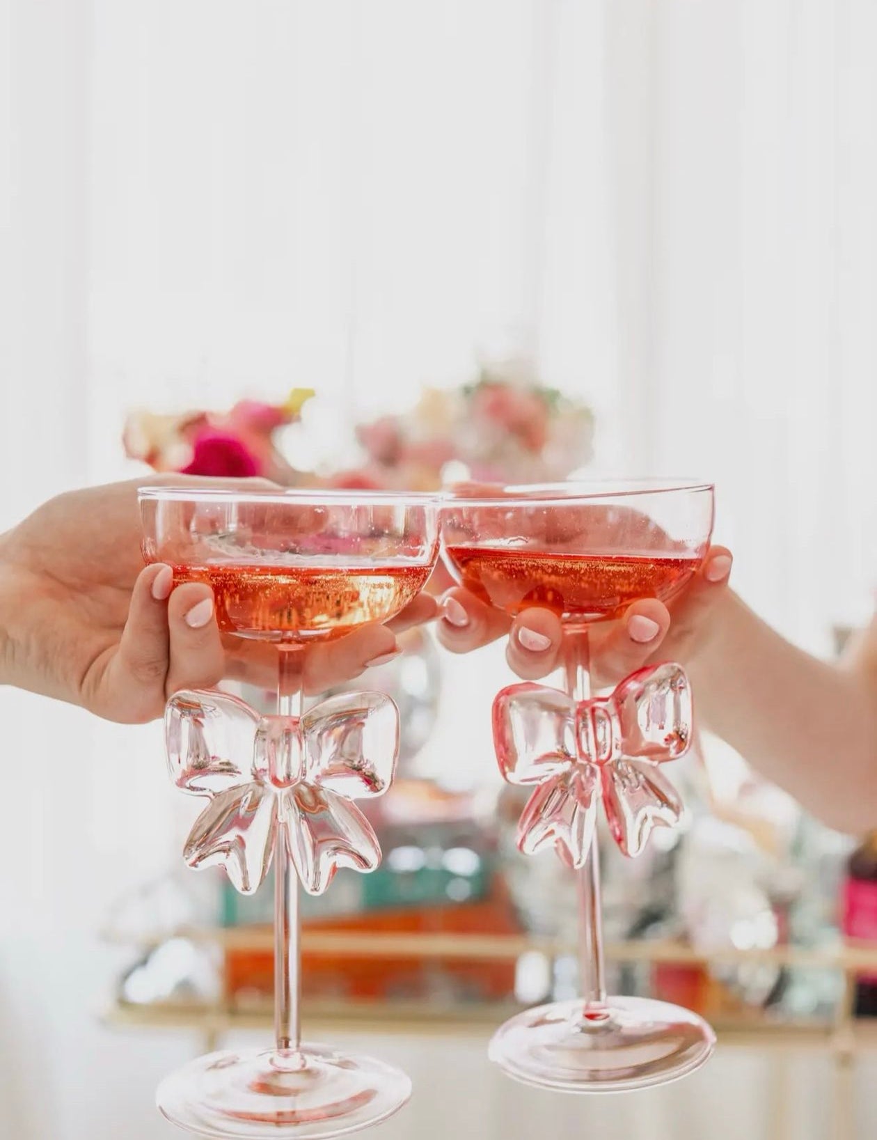 Bow & Bubbly Glass